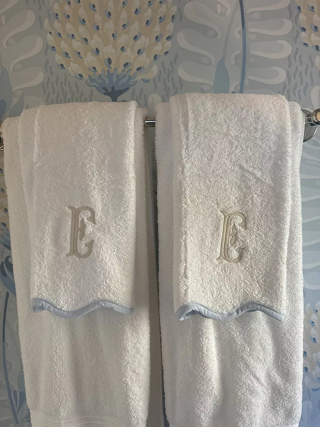 Weezie Light Blue on White Scallop Bath Towel