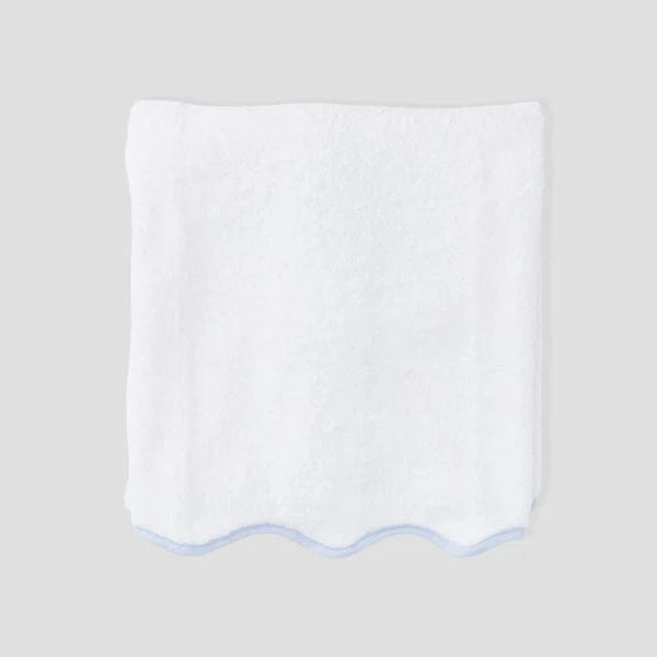 Weezie Light Blue on White Scallop Bath Towel