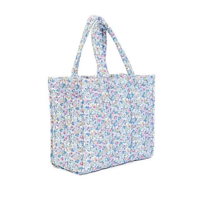 trvl-quilted-go-go-tote-bridge-hampton-floral